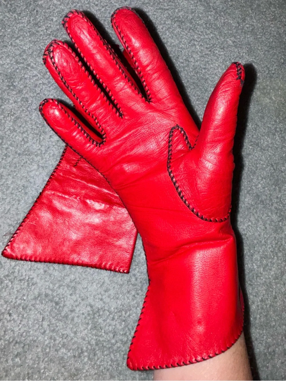 Vintage Gloves by Superb Red Leather Gloves Large Black Whip Stitch Mod Boho